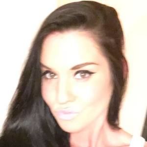 Meet your Posher, Whitney